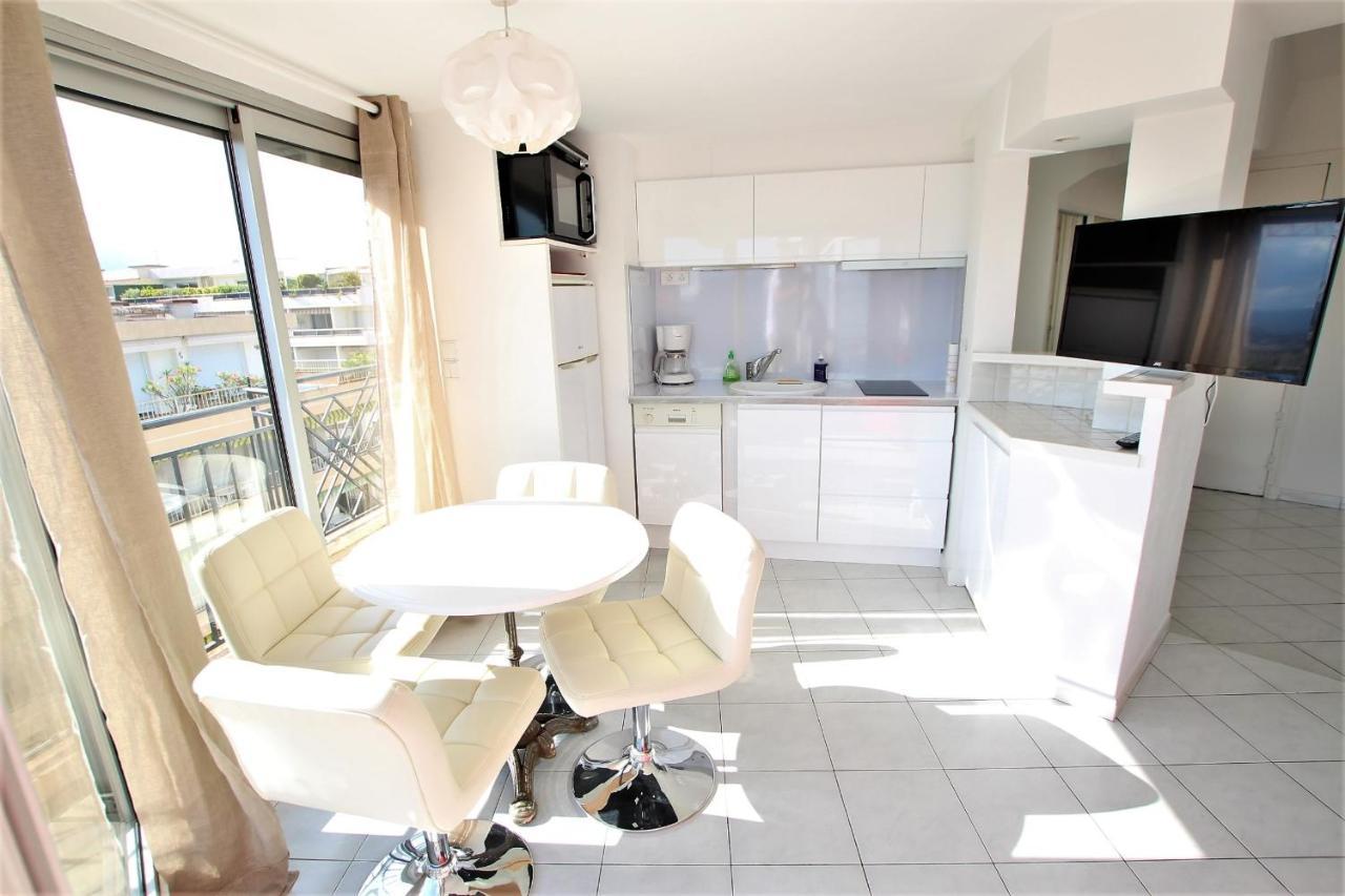 Last Floor With Terrace And Clear View On The Sea Apartamento *