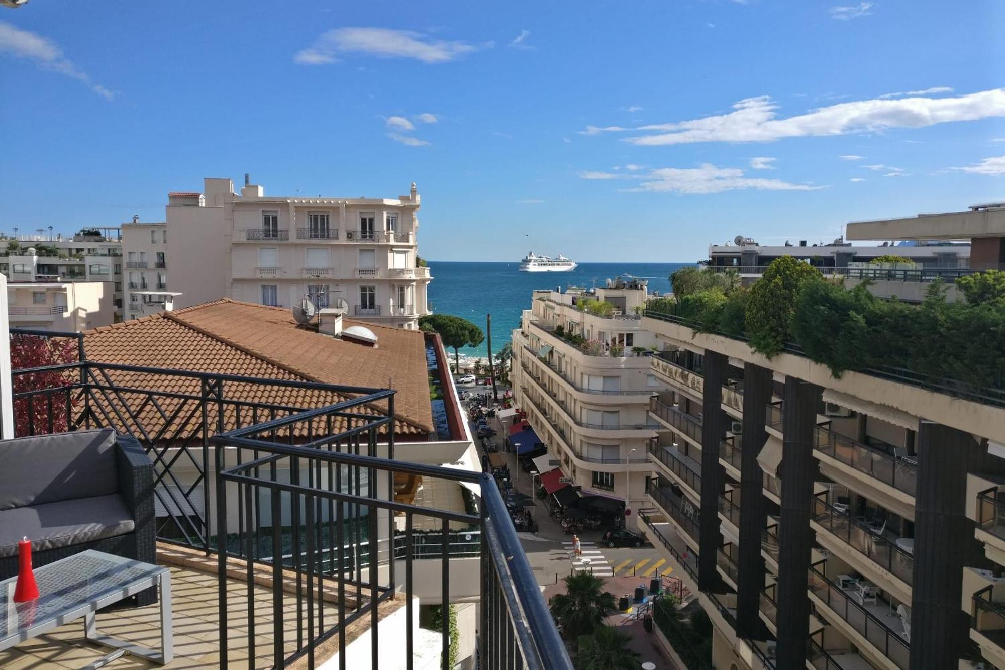 Apartamento Last Floor With Terrace And Clear View On The Sea *